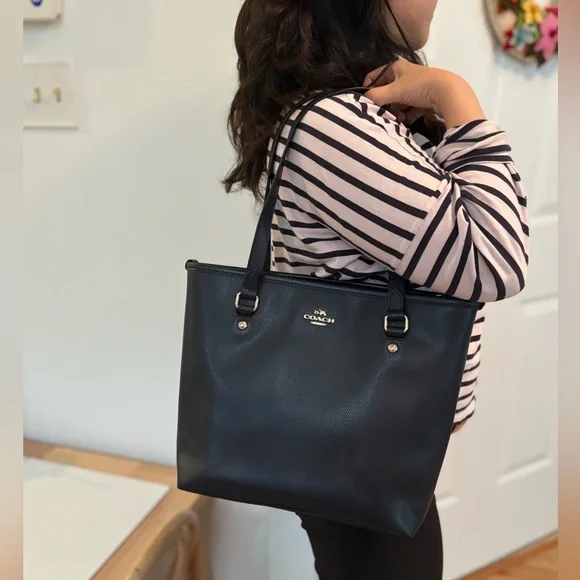 Coach | Bags | Coach Navy Pebbled Leather Tote | Poshmark